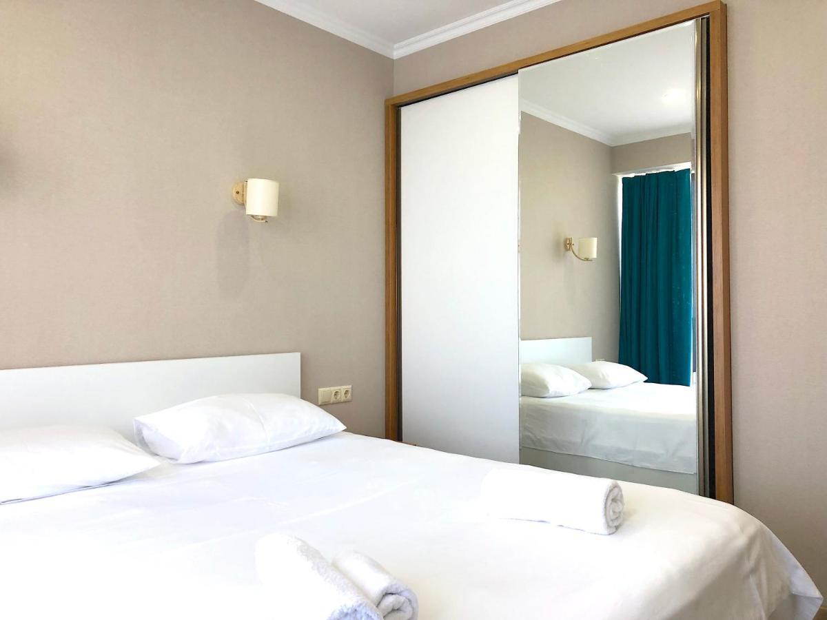 Batumi Orbi Beach Tower Екстериор снимка