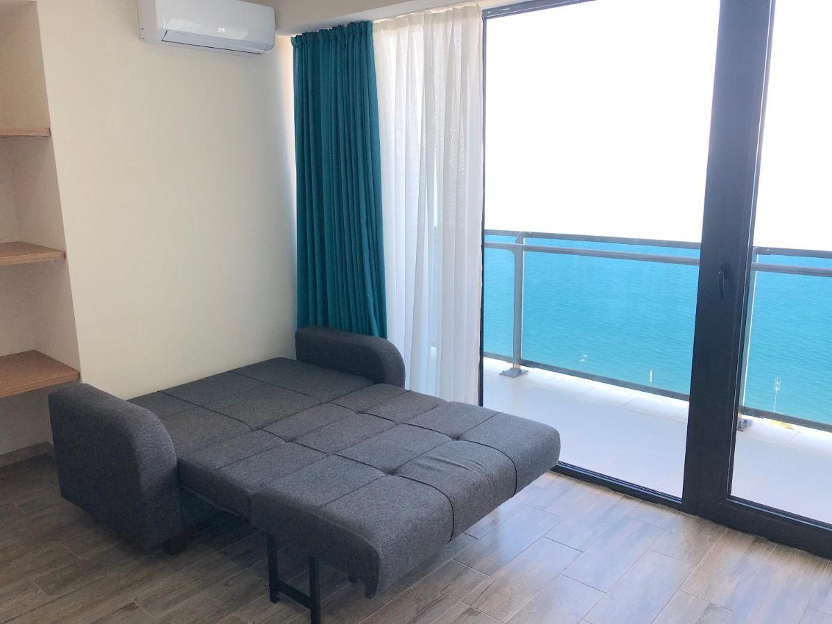 Batumi Orbi Beach Tower Екстериор снимка