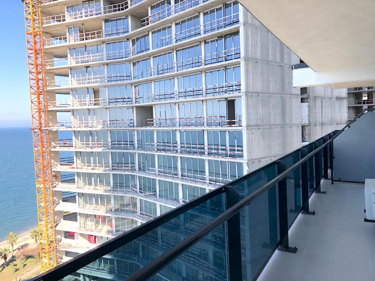 Batumi Orbi Beach Tower Екстериор снимка