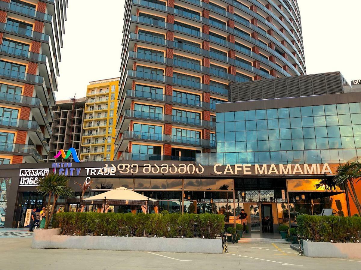 Batumi Orbi Beach Tower Екстериор снимка