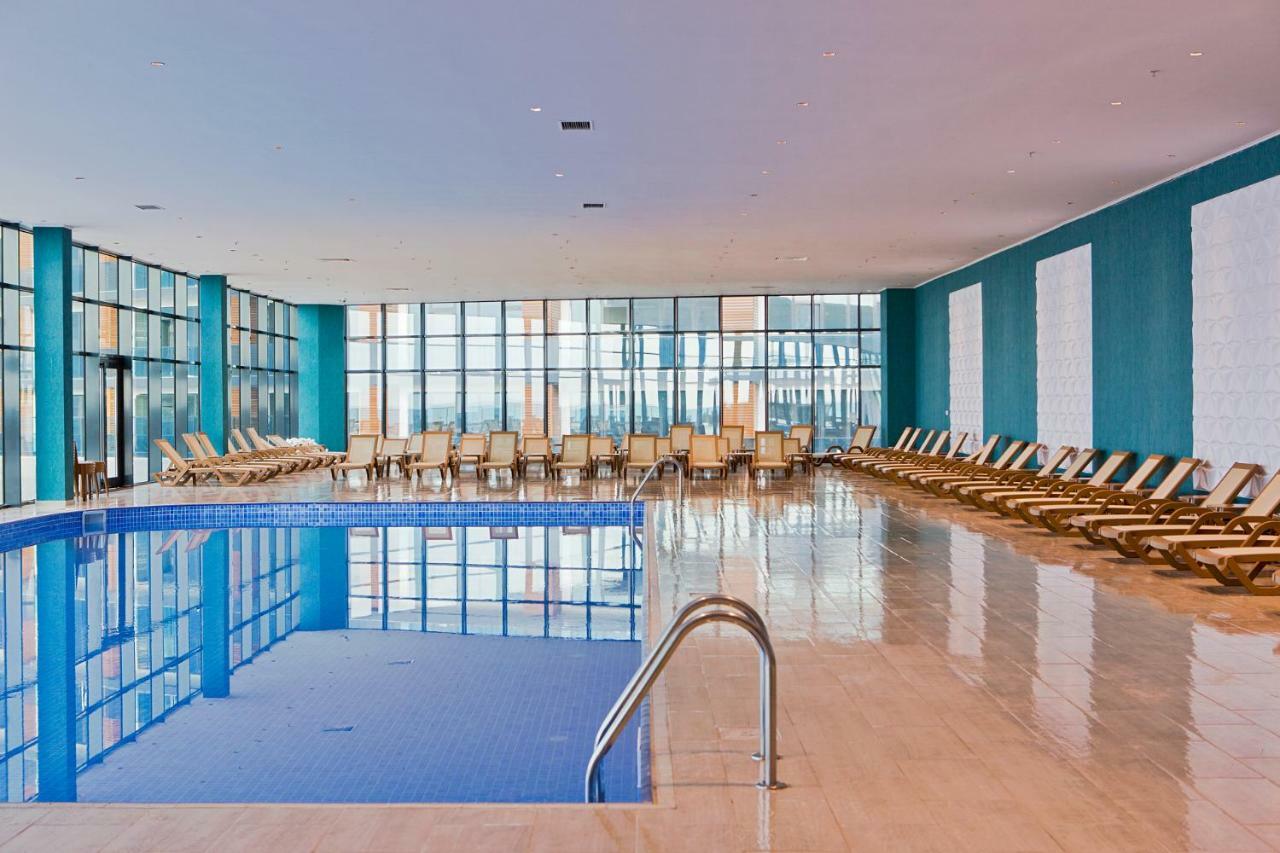 Batumi Orbi Beach Tower Екстериор снимка