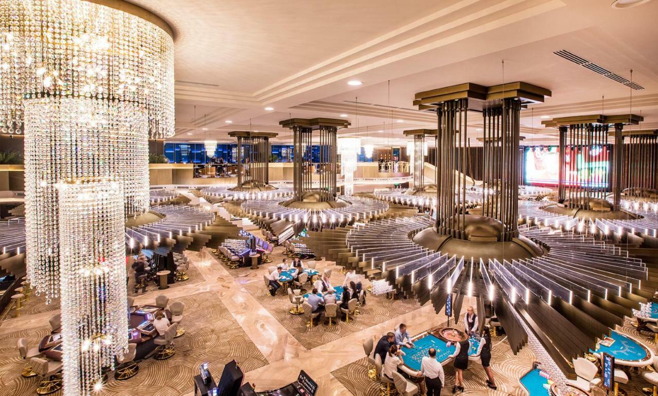 Batumi Orbi Beach Tower Екстериор снимка