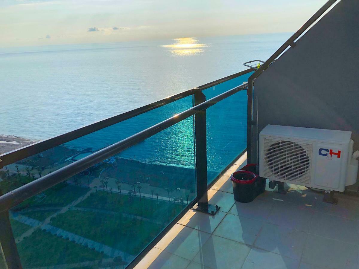 Batumi Orbi Beach Tower Екстериор снимка